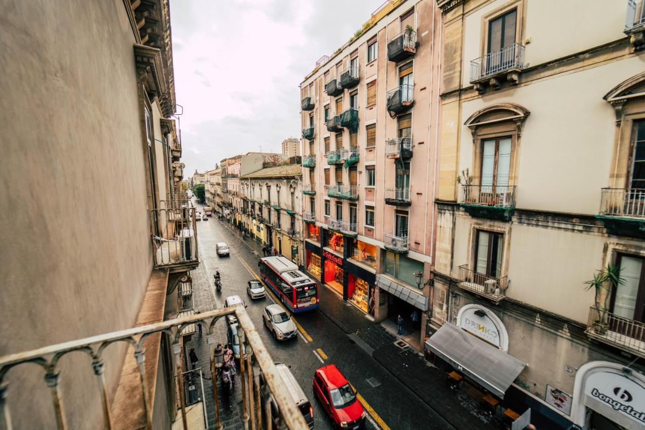 Stanze Etnea 380 Hotel Catania Exterior photo