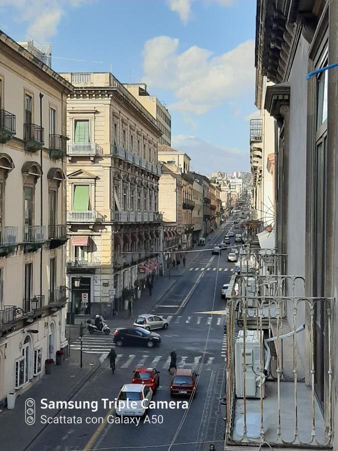 Stanze Etnea 380 Hotel Catania Exterior photo